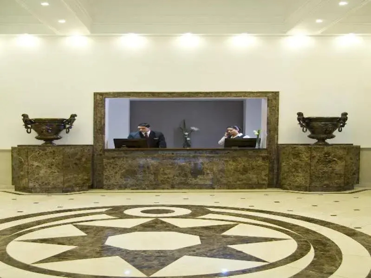 Plaza El Bosque San Sebastian