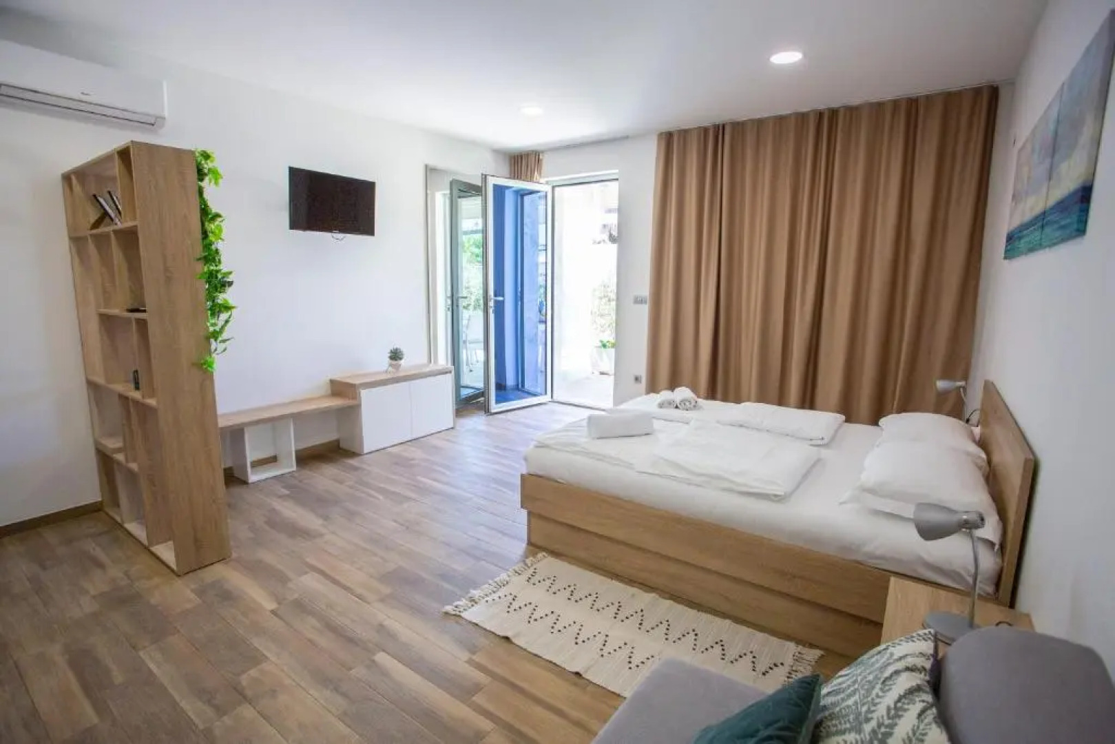 Poseidon Mobile Home Resort - Campsite