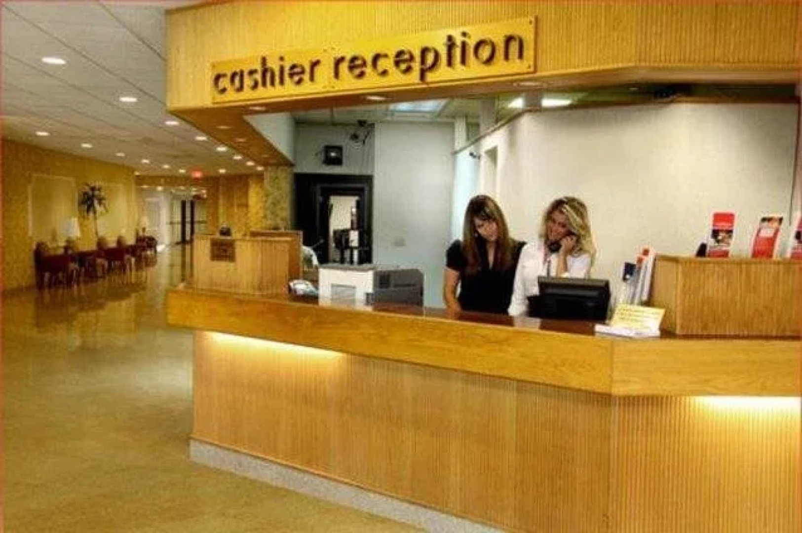 Stratford Hotel and Conference Center