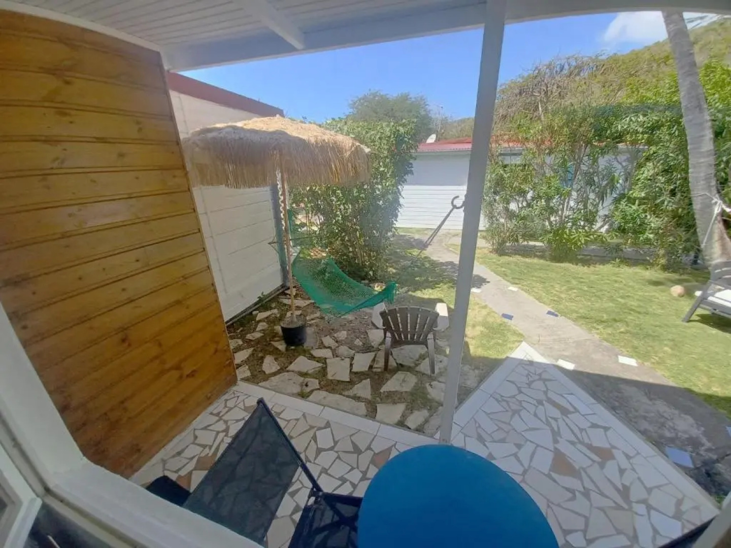 La Rose Du Bresil Marie-Galante