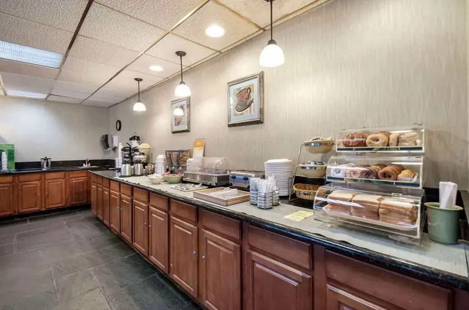 Quality Inn & Suites