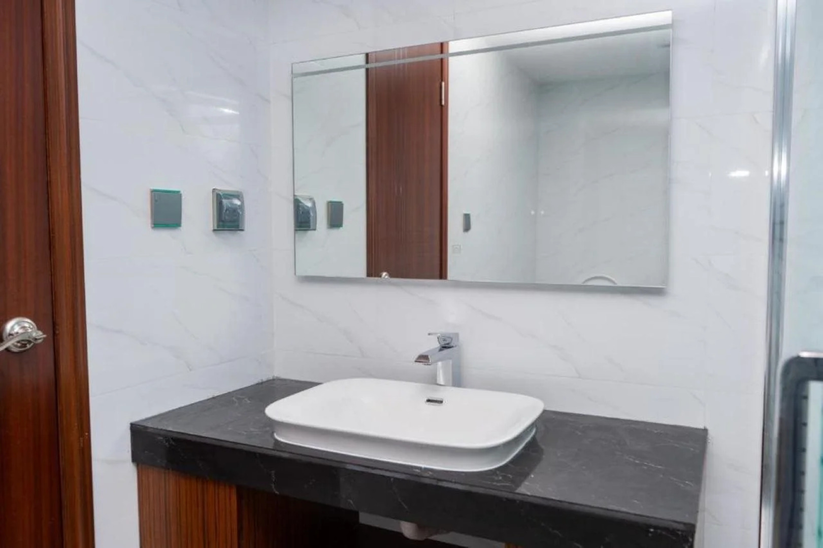 Ari Grand Hotel & Spa