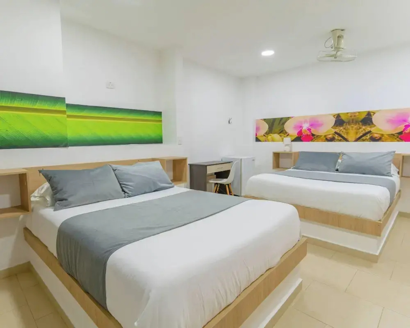 Hotel Plataneras Plaza