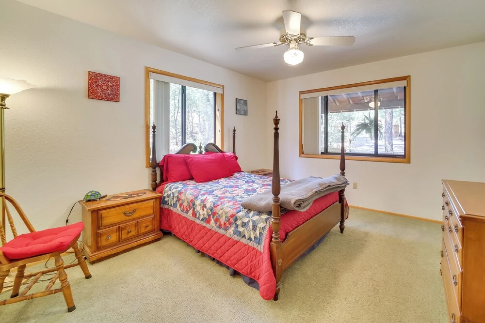 Relax Fireside + Play Games! Hikers Haven in Pine