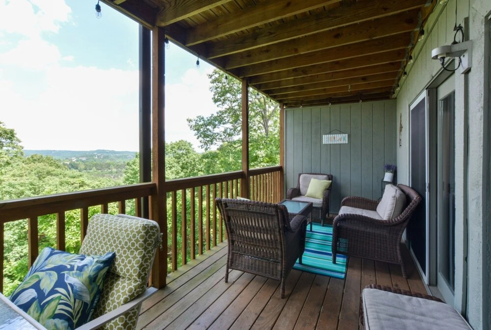 Branson Treehouse Retreat 2 Bedroom Condo