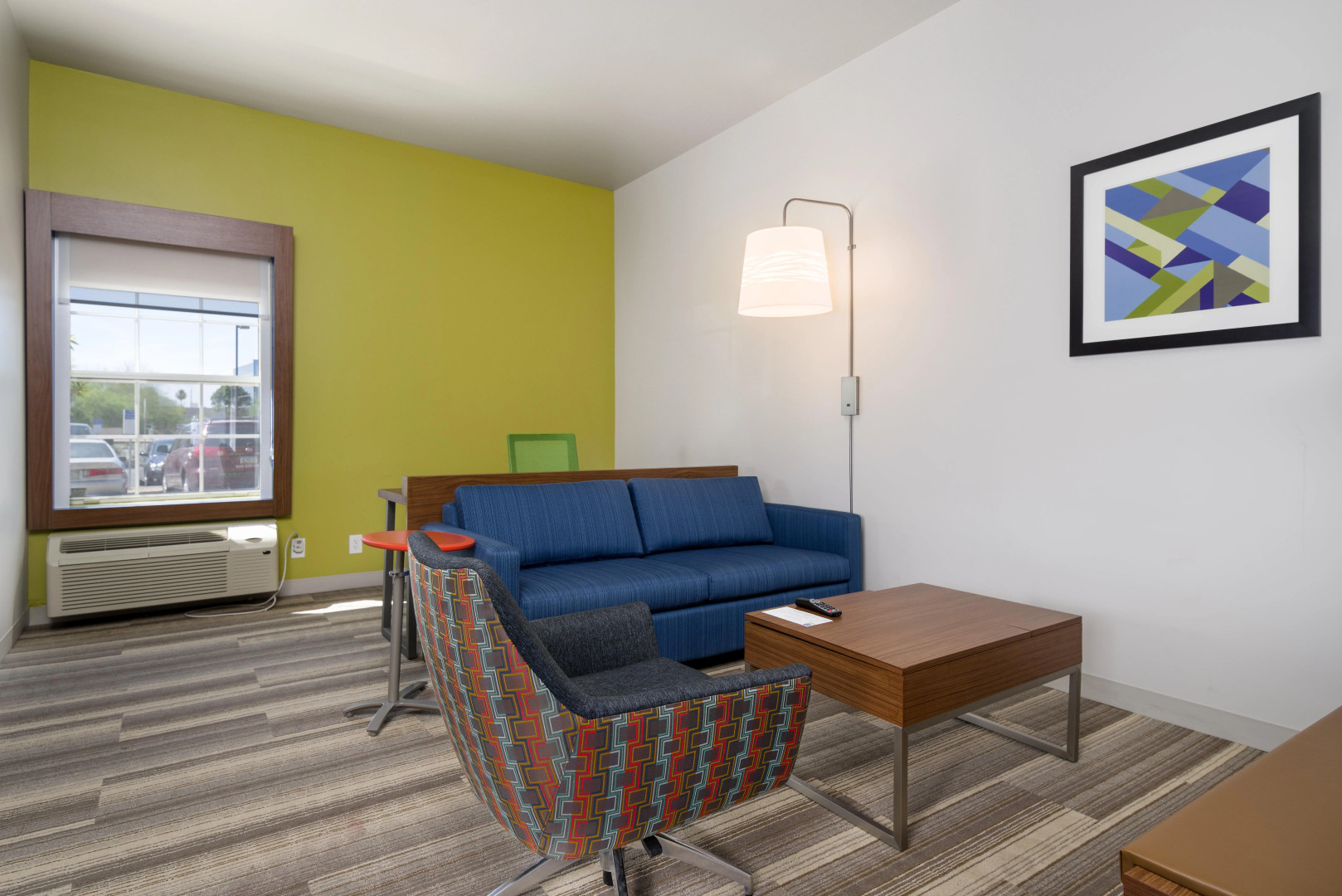 Holiday Inn Express Hotel & Suites Phoenix-Airport by IHG