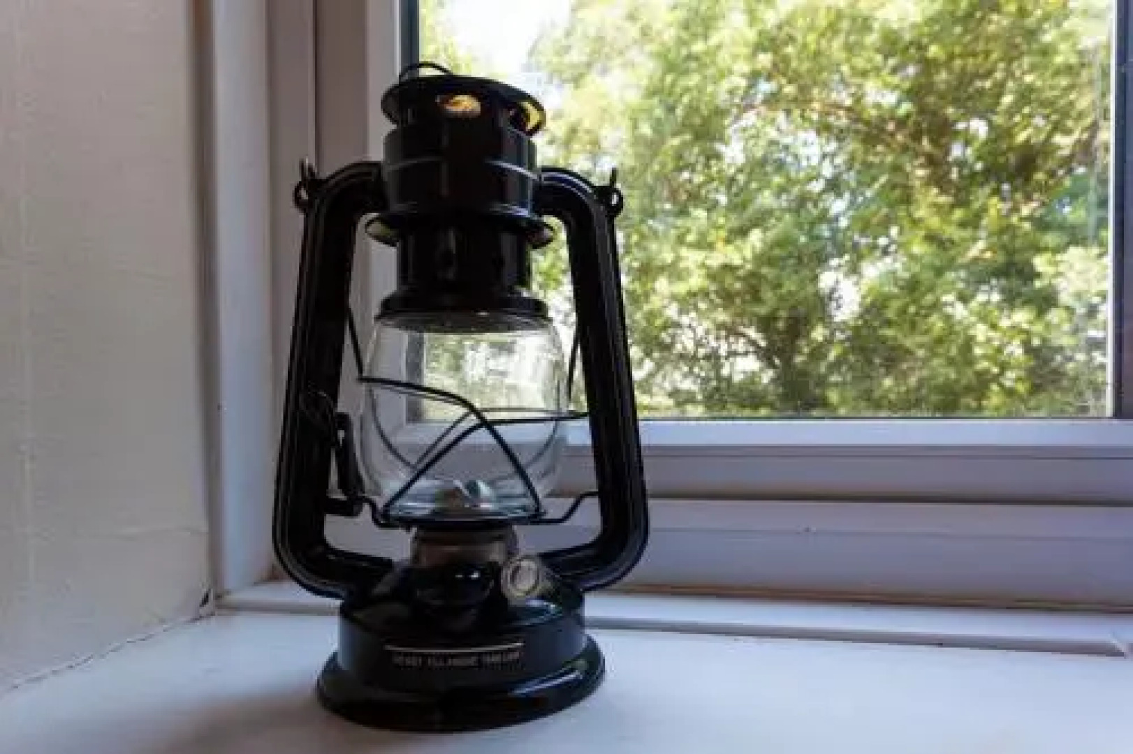 West Chiltington Village, 2 bedrooms & parking