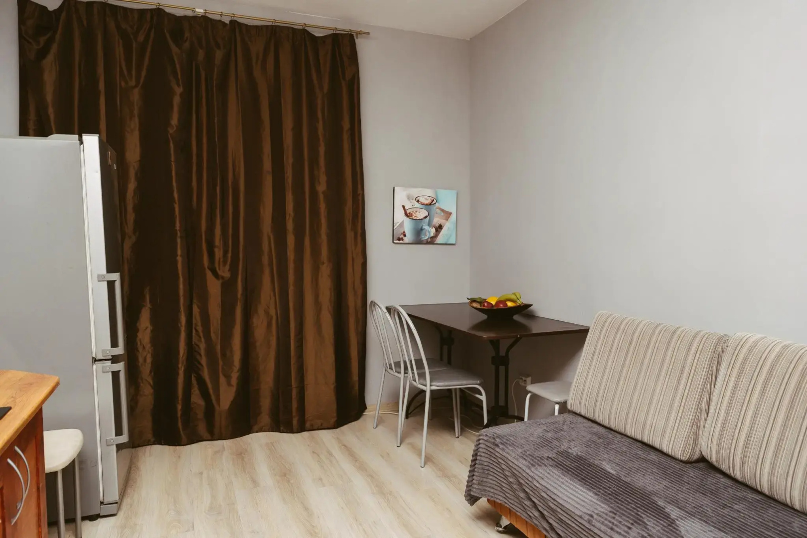 Leto Apart (Лето Апарт) на улице Революции 54