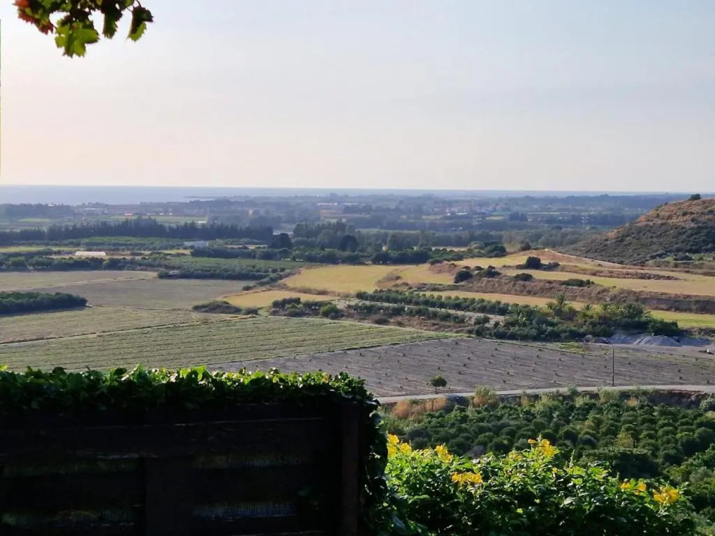 ARODAFNI HOUSE. Unique views and amazing sunsets.