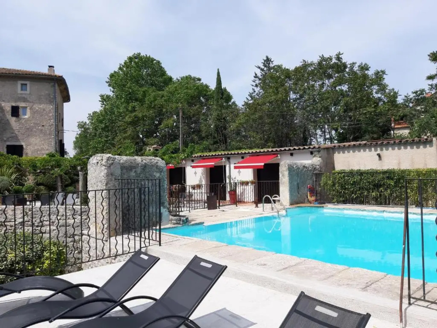 Logis des Magnans - Deux Chambres familiales pour 4 ou 5 personnes -