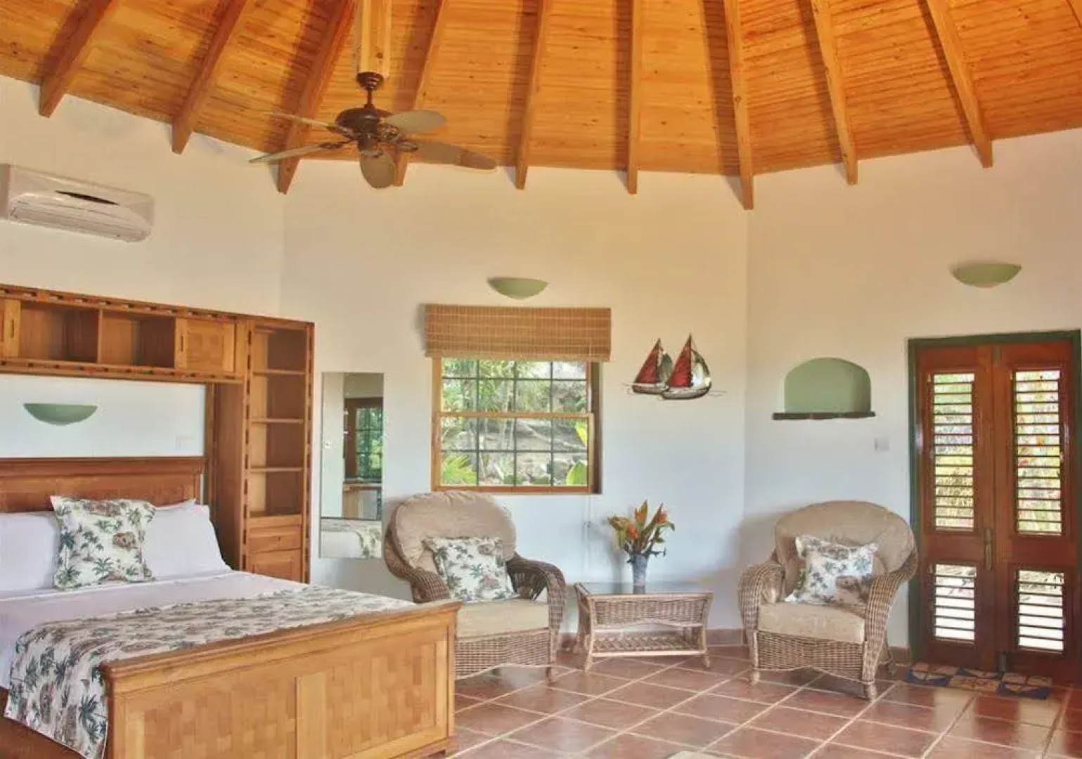 Tropical Hideaway