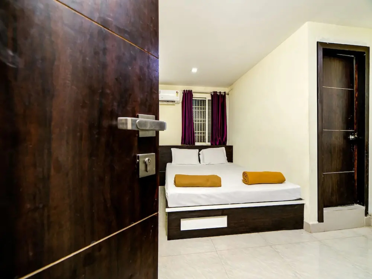 SPOT ON 41635 Hotel Gpr Grand