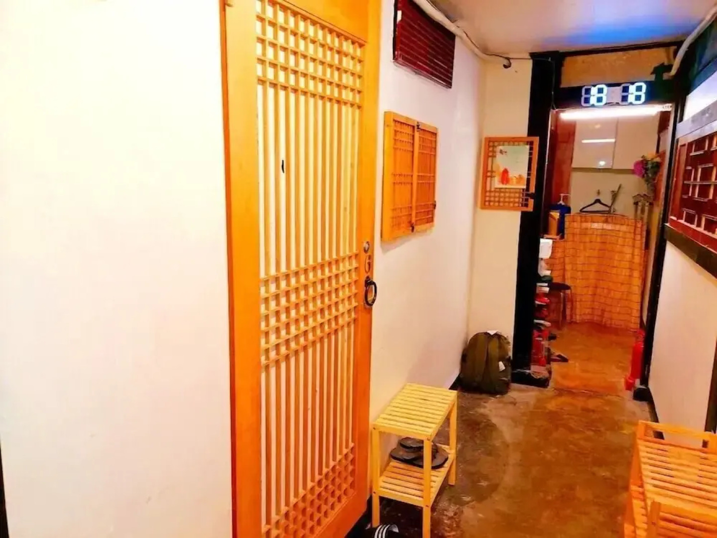 Seoul Guesthouse - Foreign Guests Only