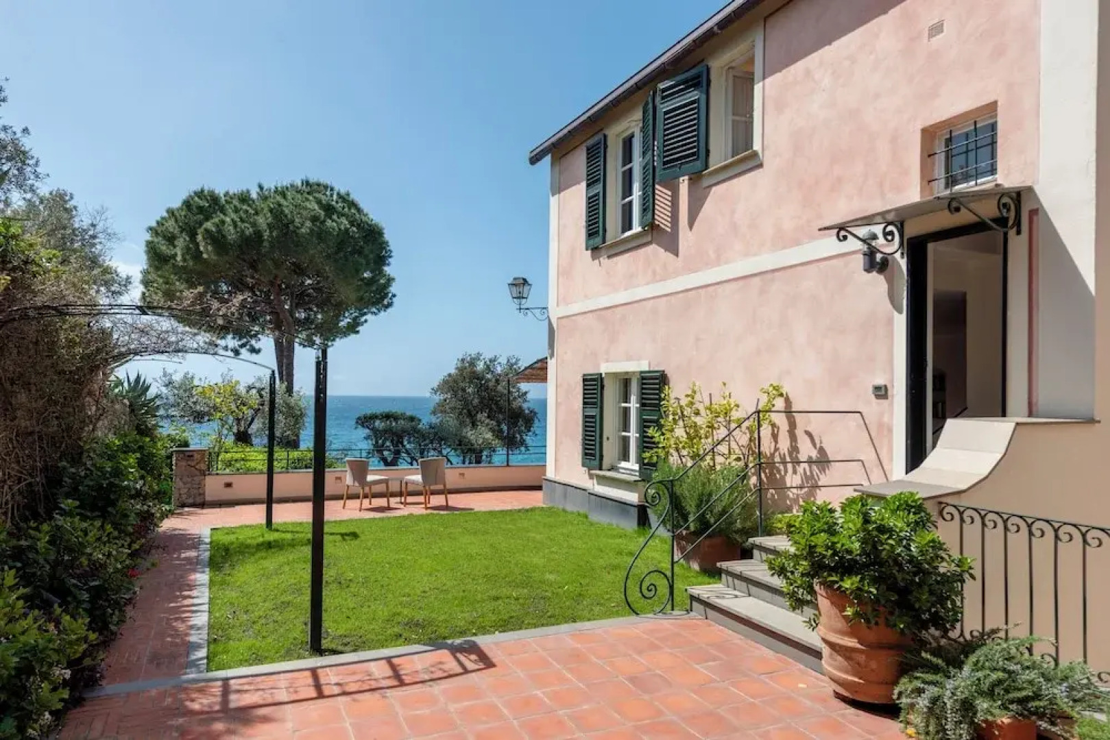 Wonderful Villa In Mulinetti