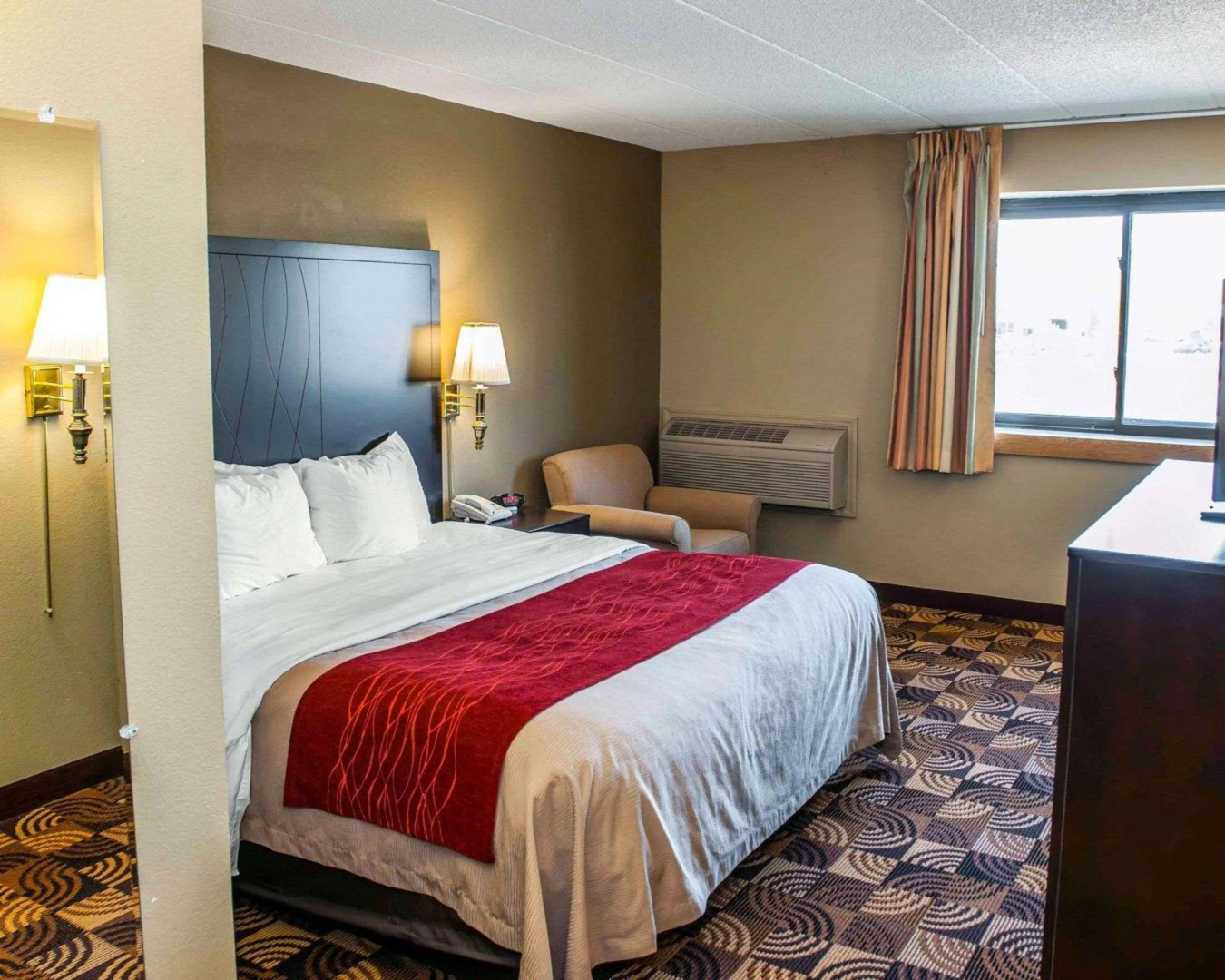 Comfort Inn & Suites Indianapolis Northwest - College Park