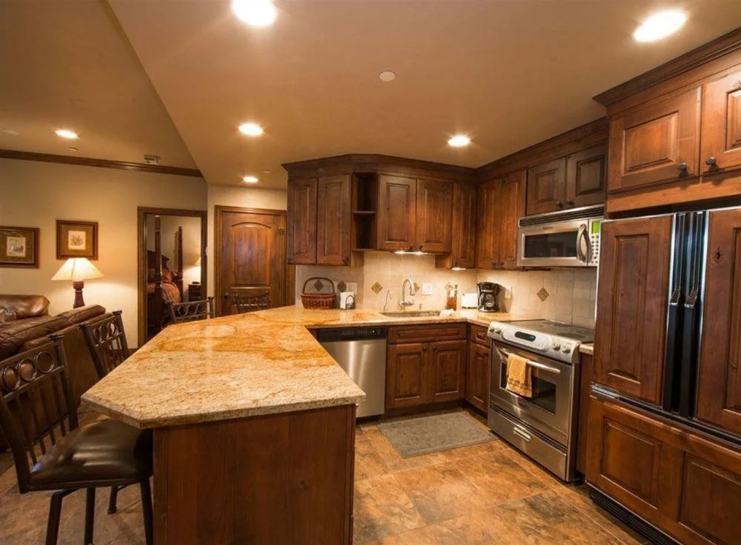 Strawberry Park-Beaver Creek - Superior Condominium Ski-in/Ski-Out