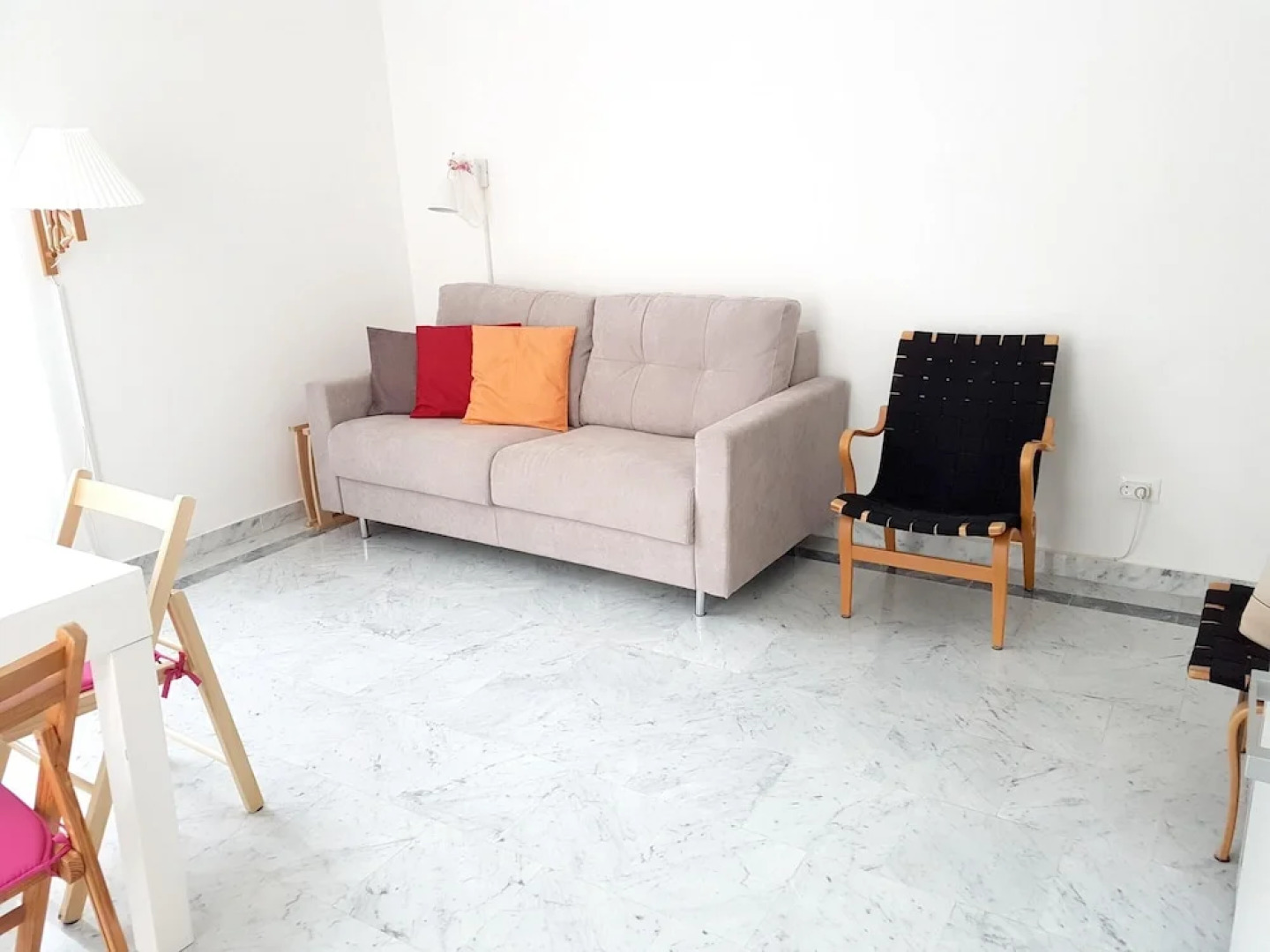 Apartment With one Bedroom in Menton, With Furnished Balcony - 300 m From the Beach