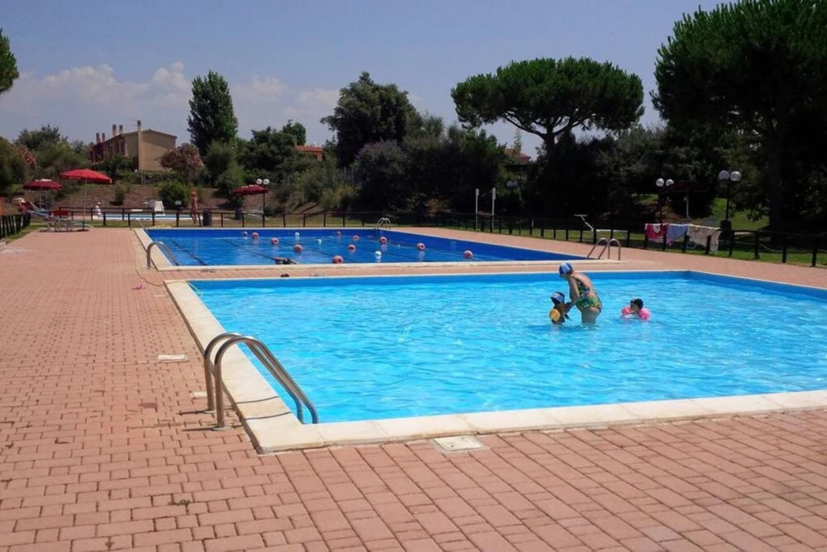 House With 4 Bedrooms in Località Torre di Maremma, With Pool Access a