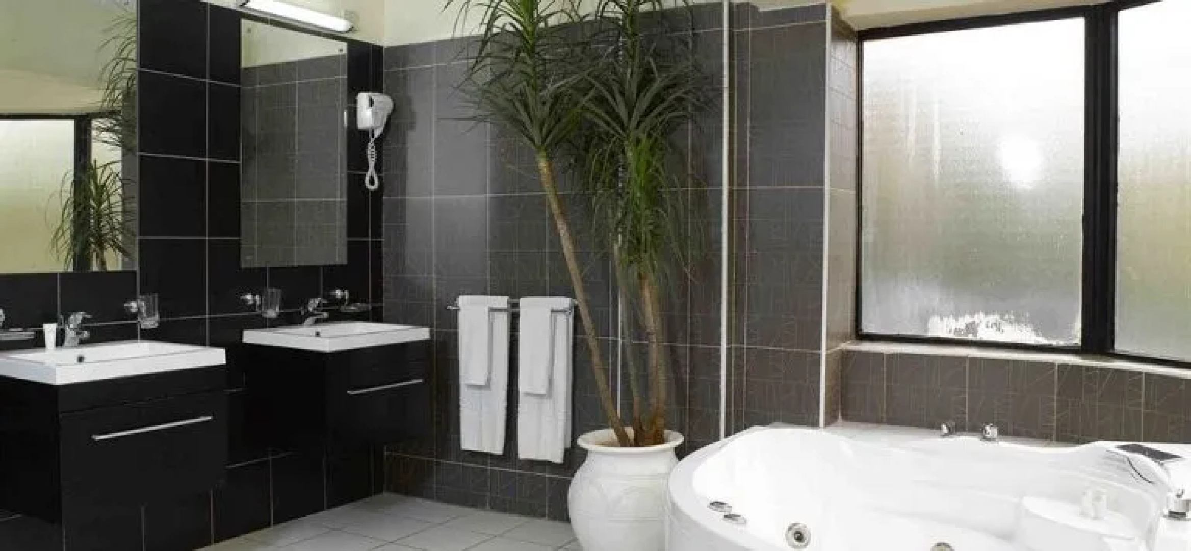 Wasini All Suite Hotel