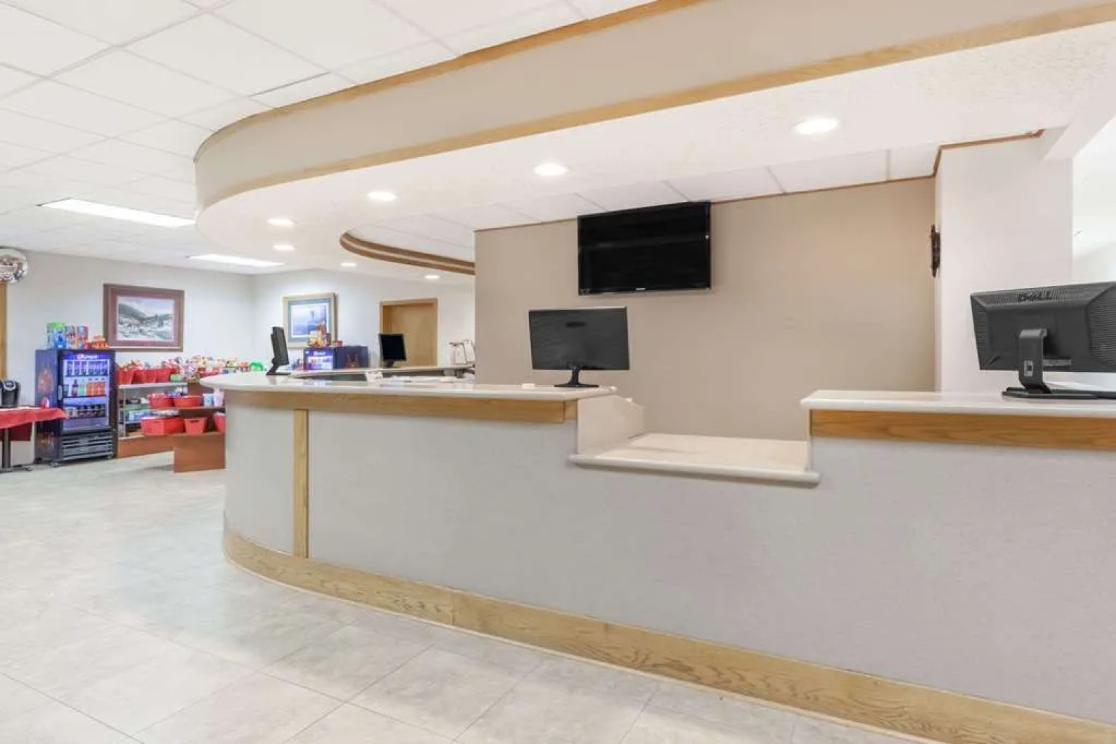 Ramada Grayling Hotel And Conference Center