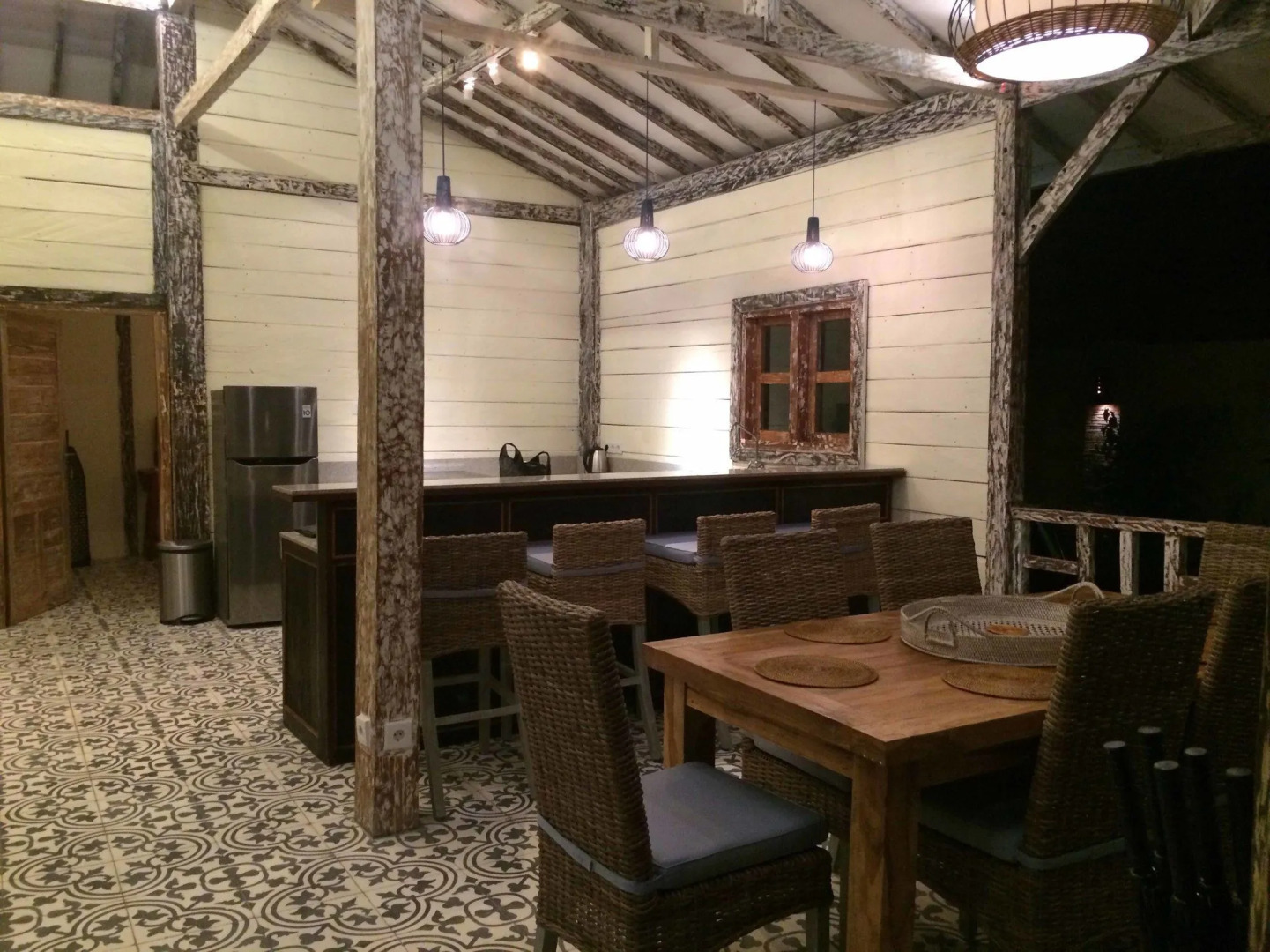 Scallywags Smugglers