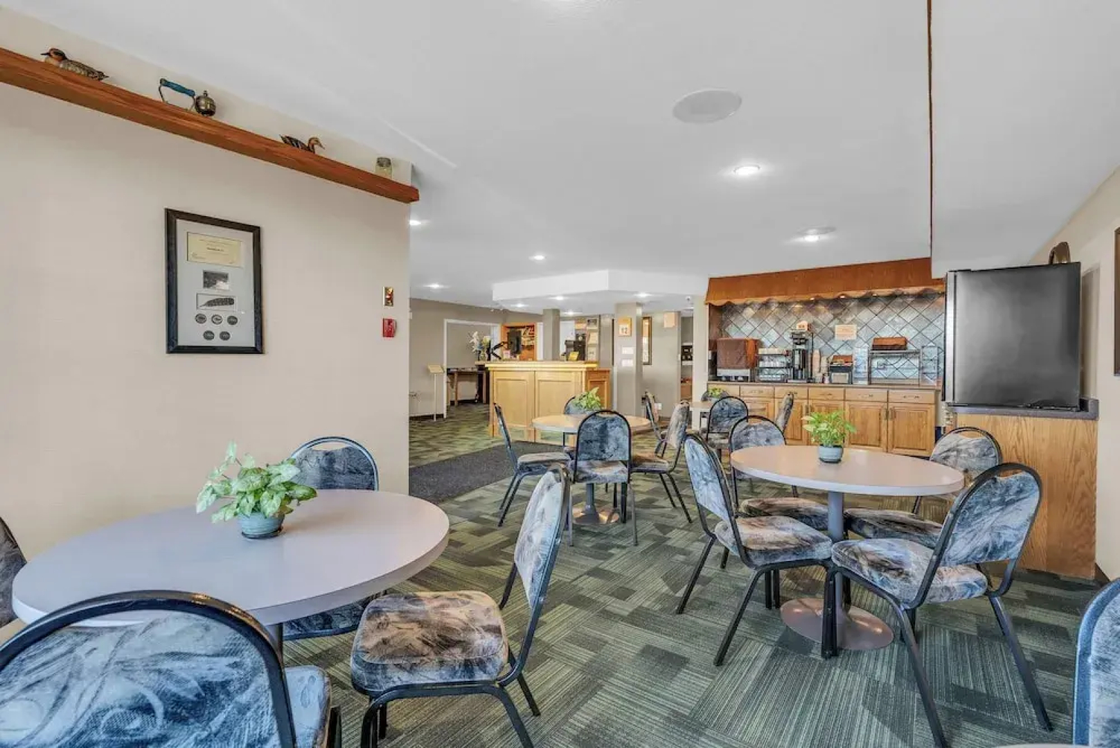 Woodland Inn Meadow Lake