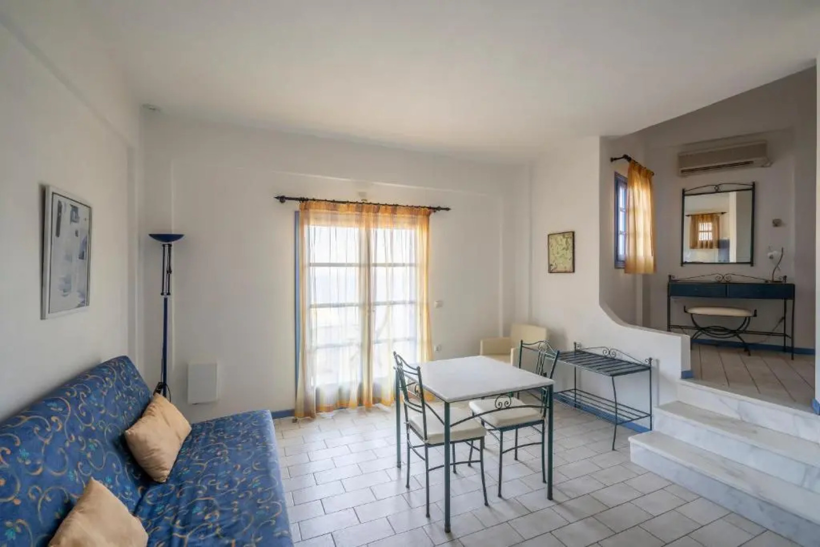 Apollon Village Hotel