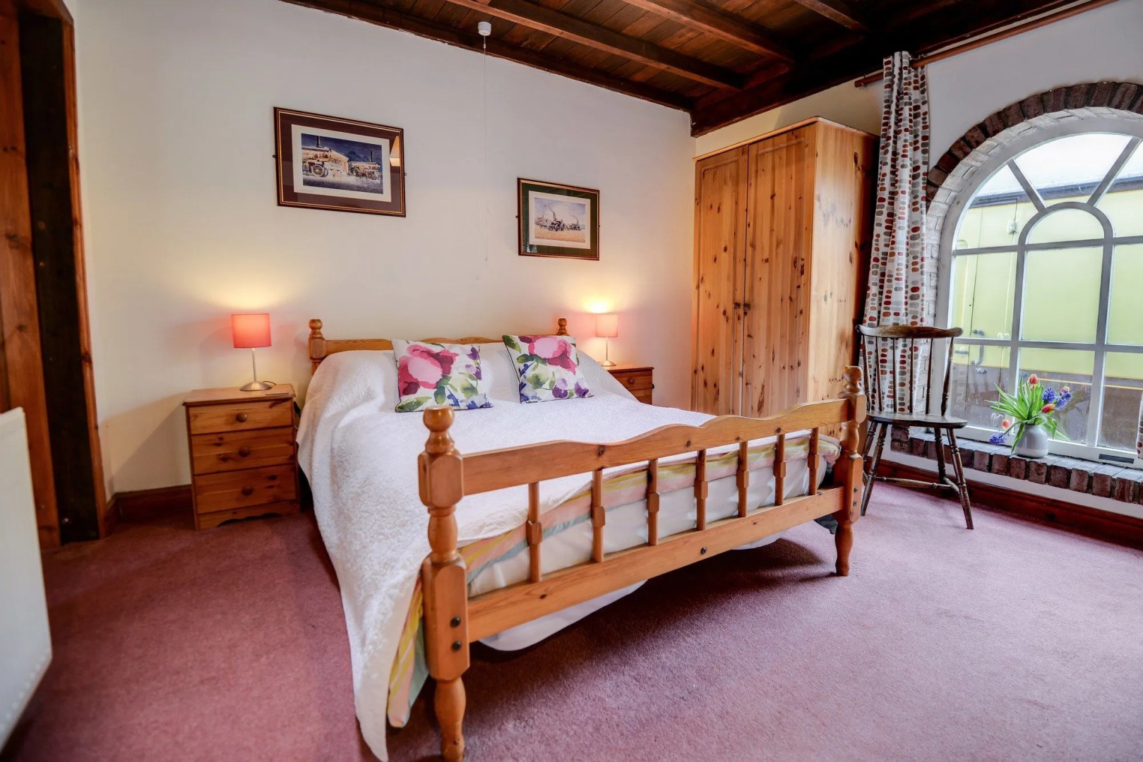 Holiday Cottages and North Star Apartment