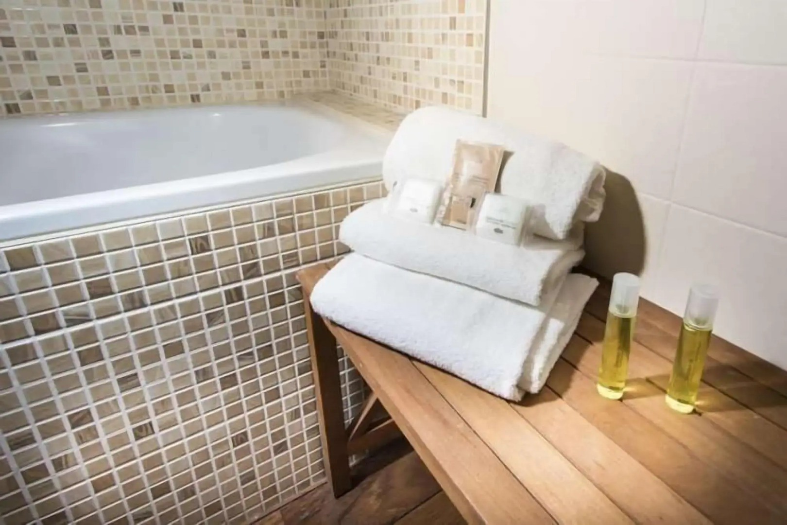 Brit Hôtel du Parc Niort Centre - Parking gratuit