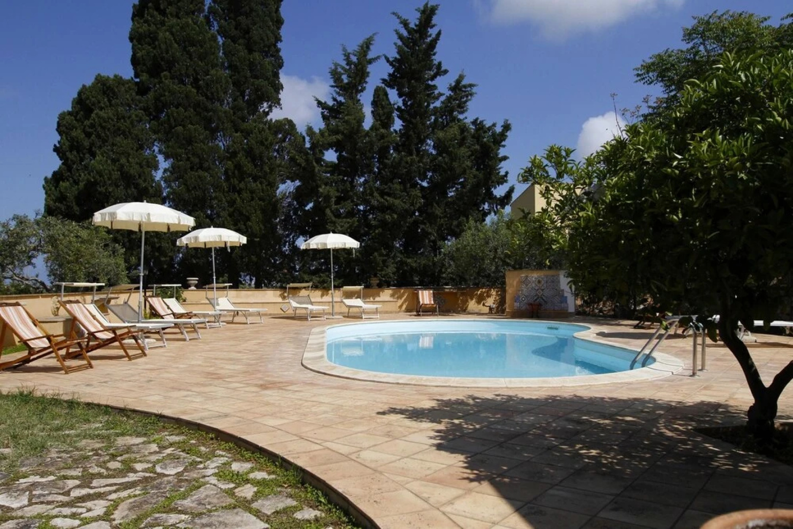 Studio in Paceco, With Pool Access, Furnished Terrace and Wifi - 3 km