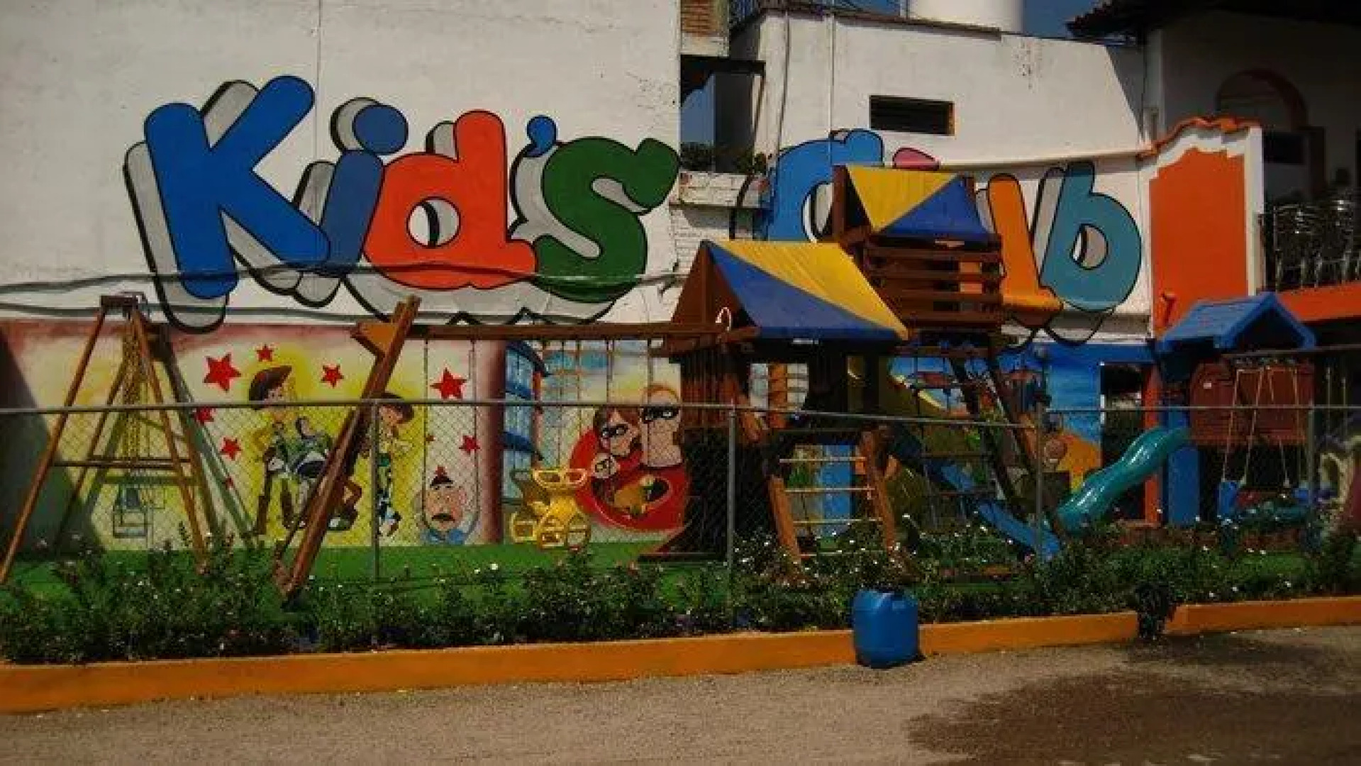 Hotel y Suites Mar y Sol