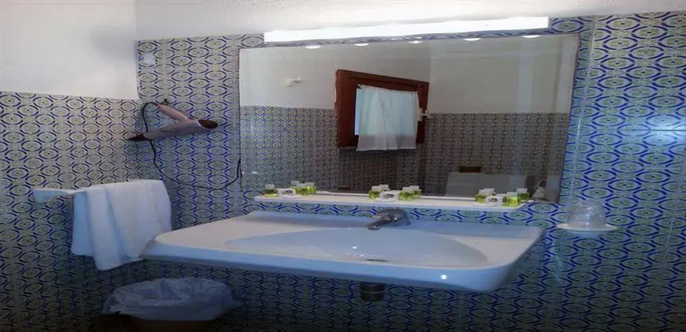 Rena Bianca Hotel & Residence