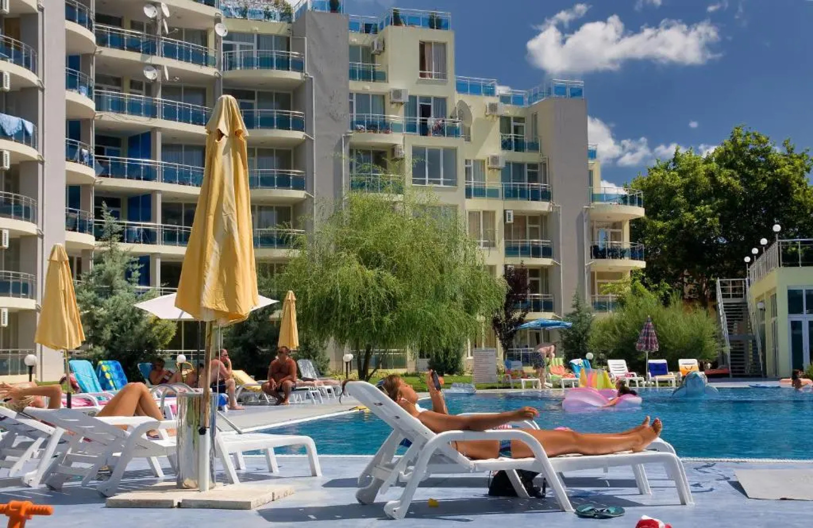 Oasis Ravda PMG Apartments