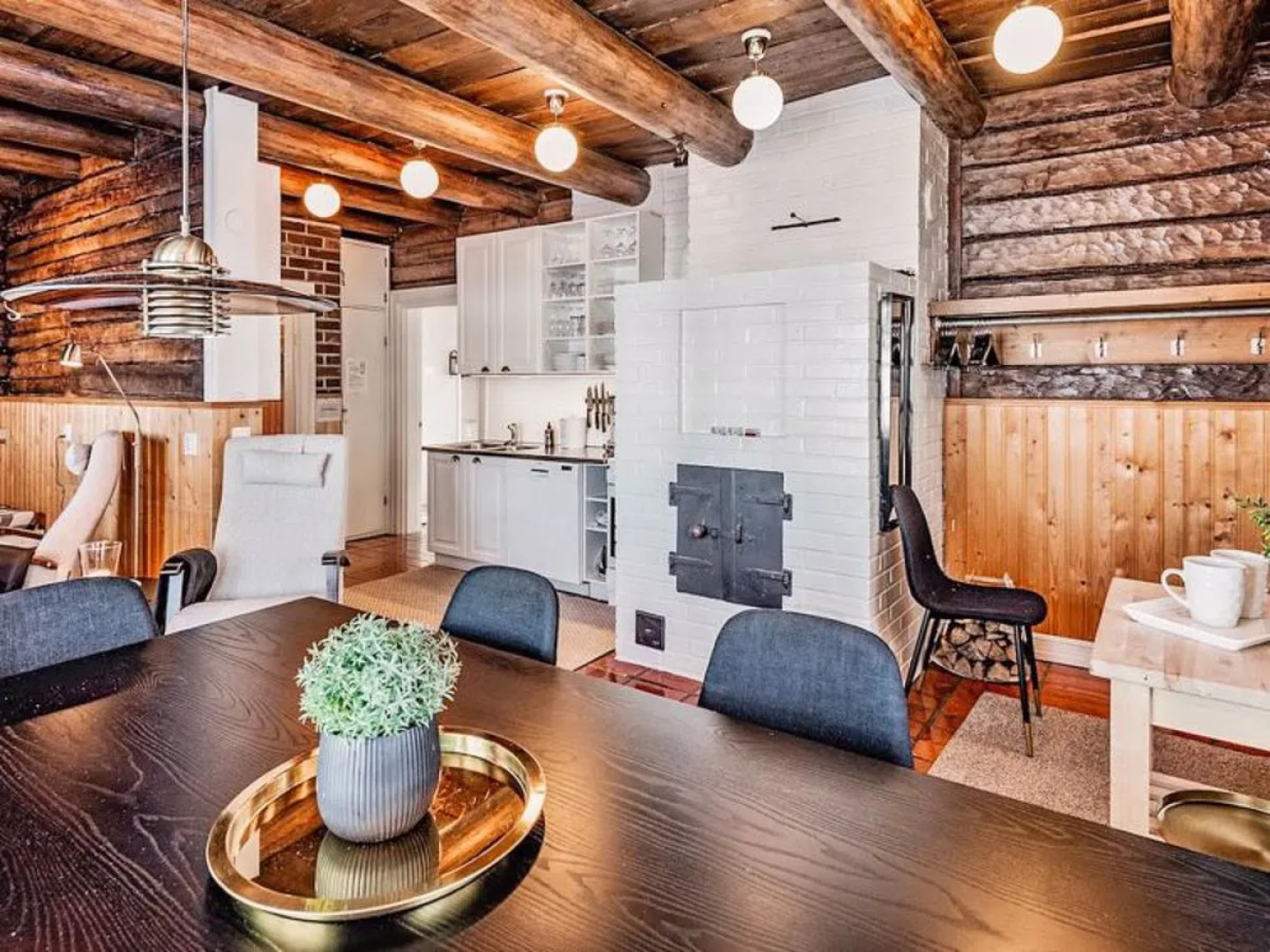 Holiday Home Sepelkyyhky