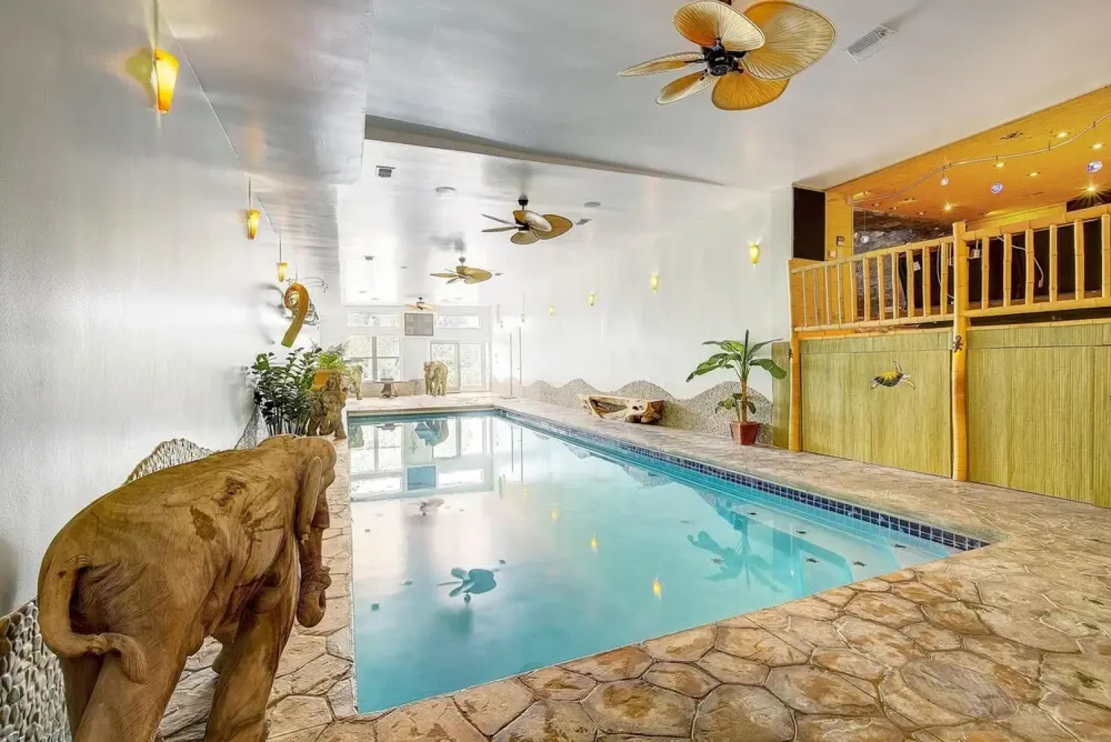 Stunning One of a Kind Tropical Zen Paradise!