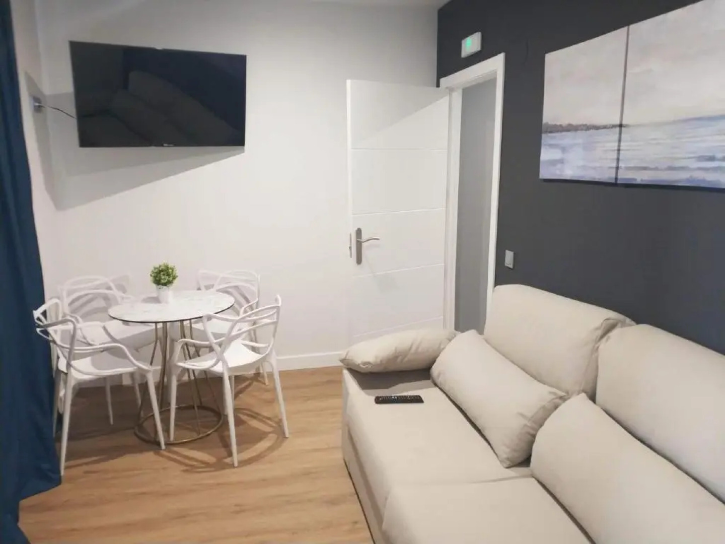 Apartamentos Hi Apartaments Santander 3000