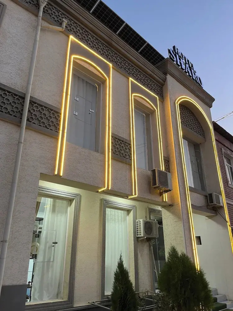 Отель Sharq