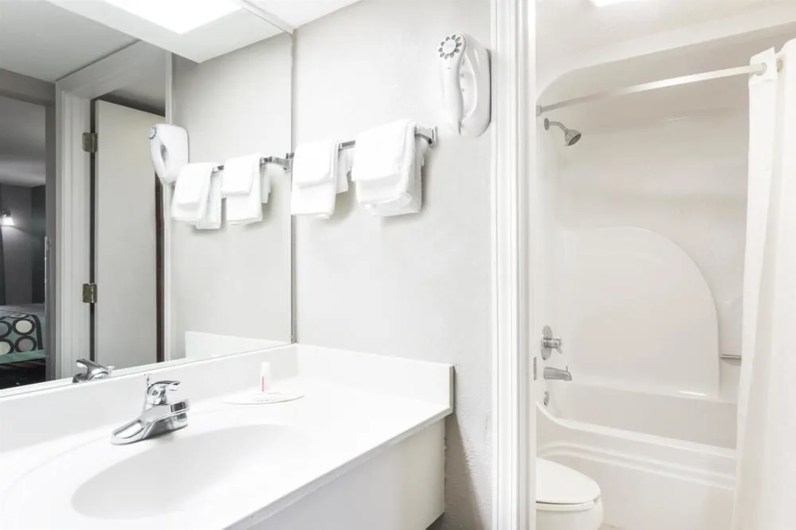 Super 8 By Wyndham Marianna