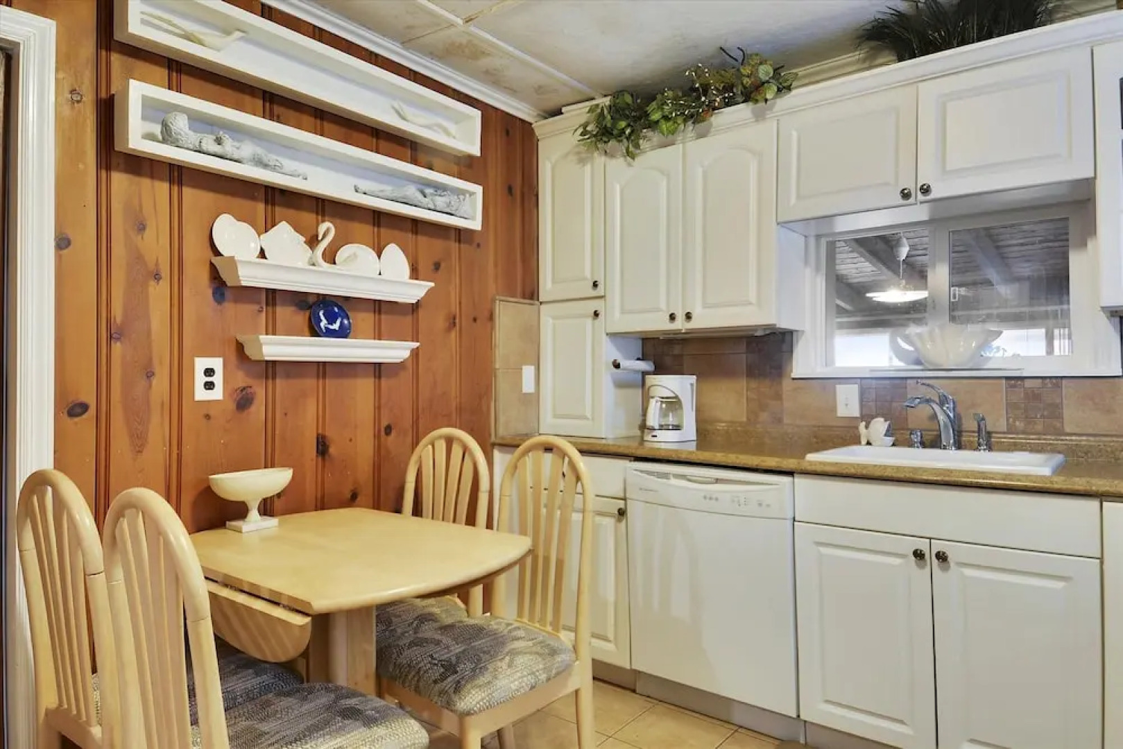 39 Beach Avenue by Long & Foster