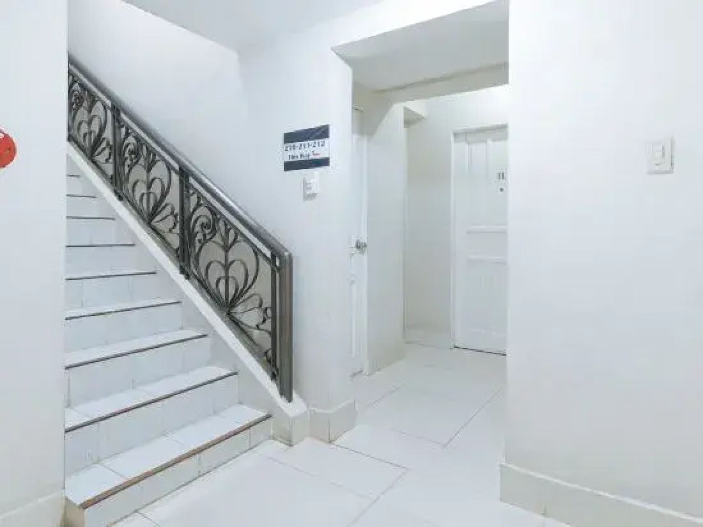 RedDoorz at Samat Mandaluyong