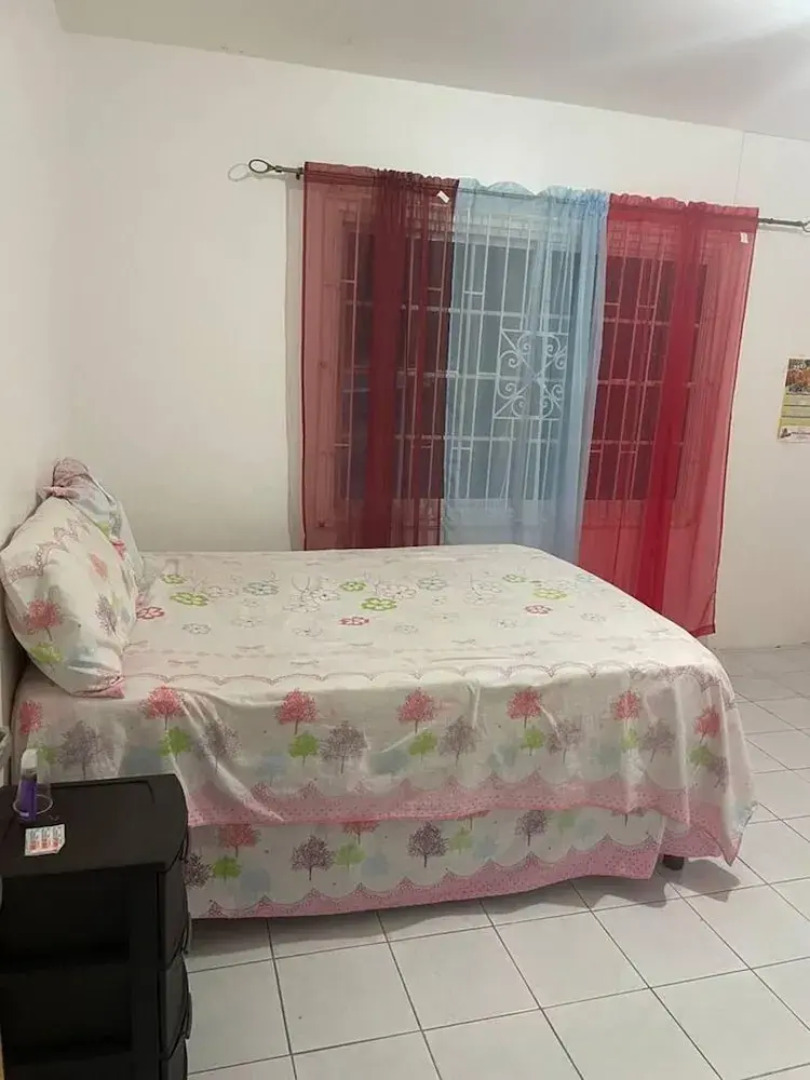 Stunning 3-bed House in Falmouth