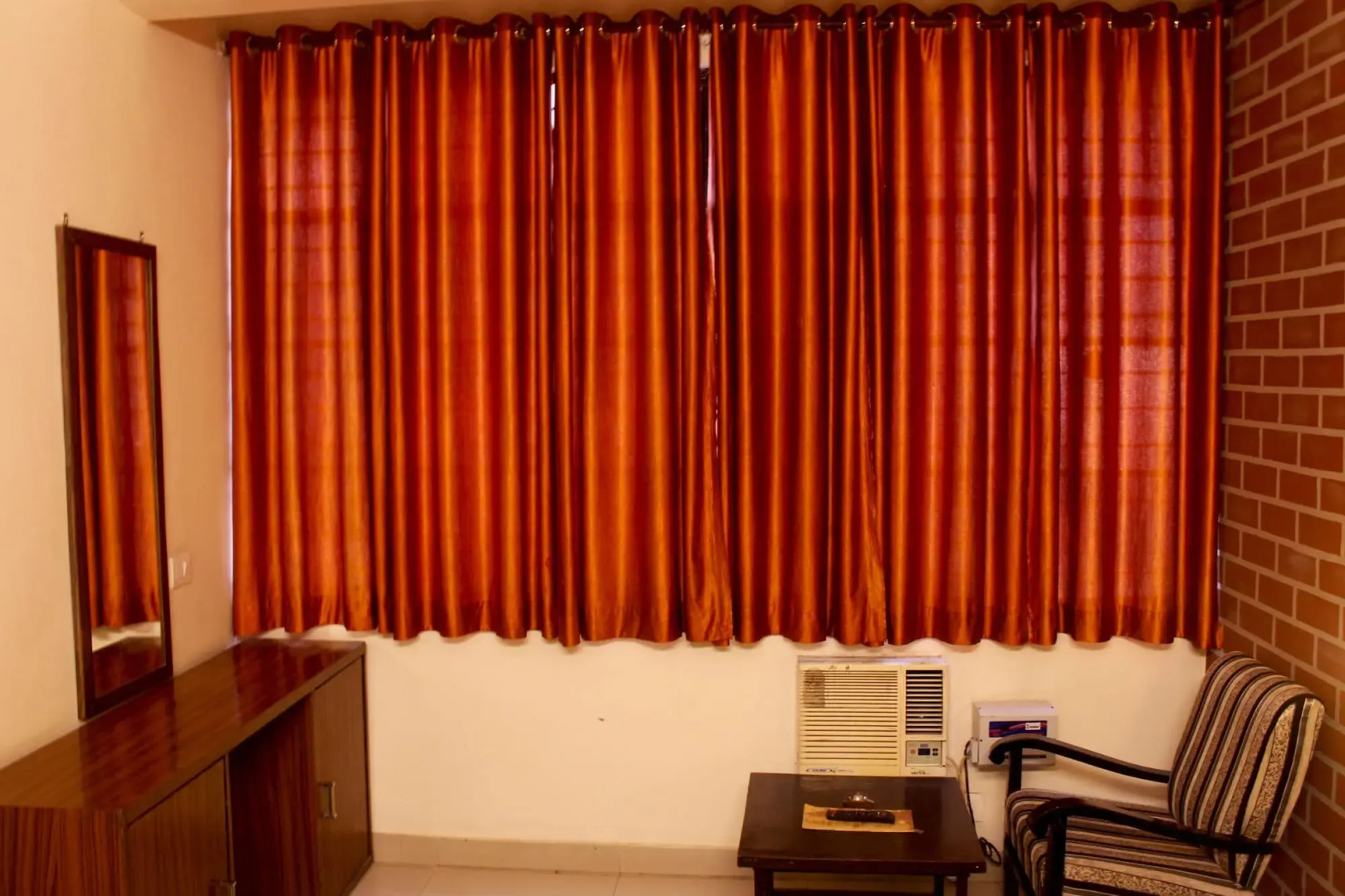 Hotel Himalaya Haridwar @ Har Ki Pauri Road