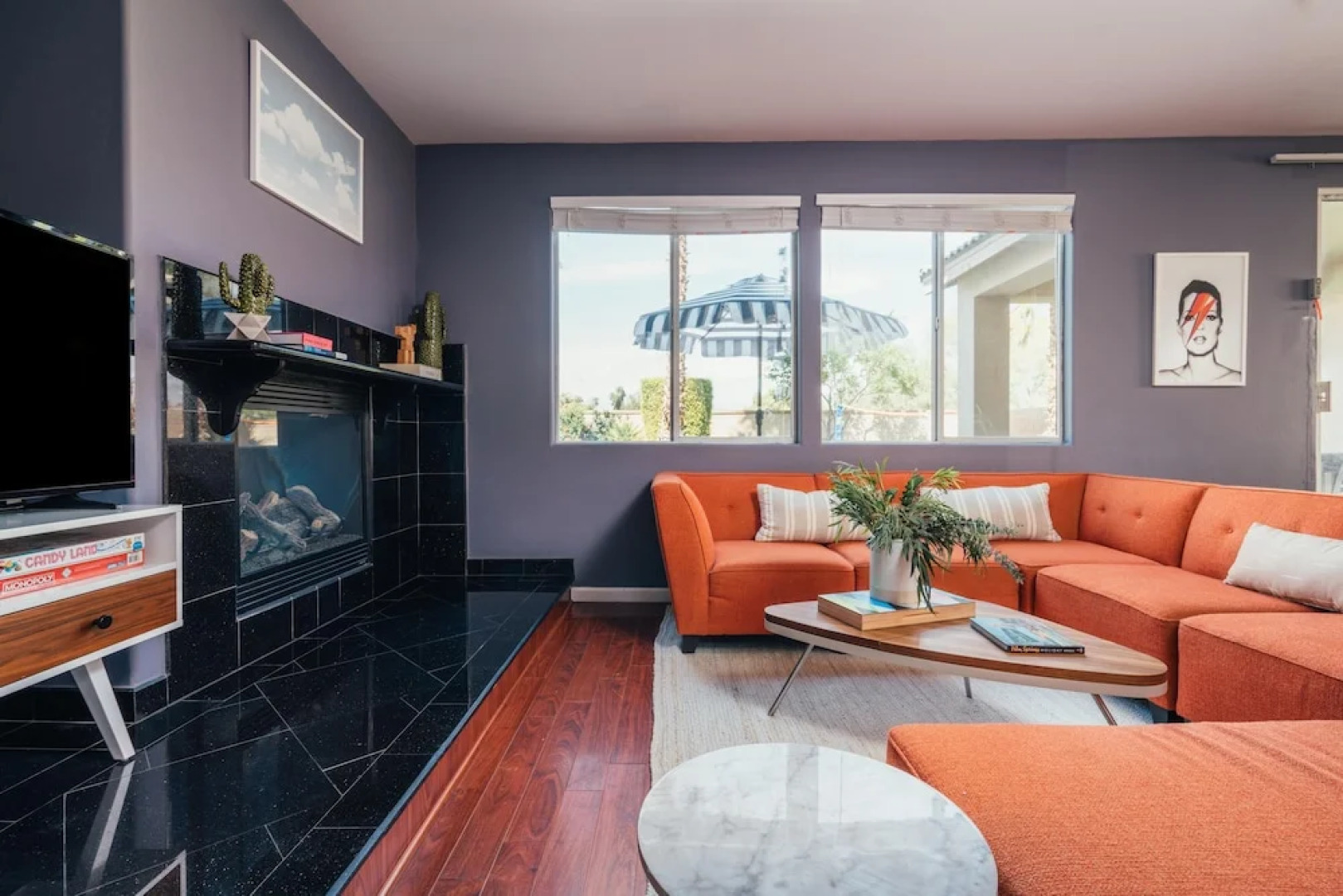 Swaying Leaf by AvantStay