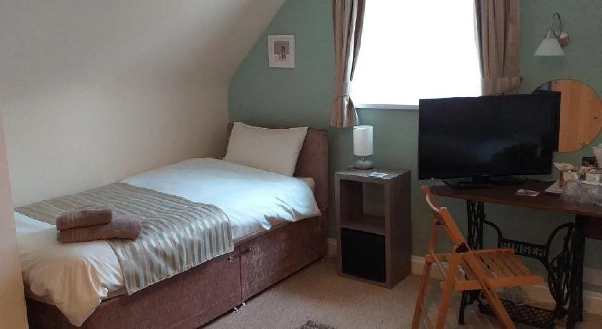 Acorn Lodge Guest House