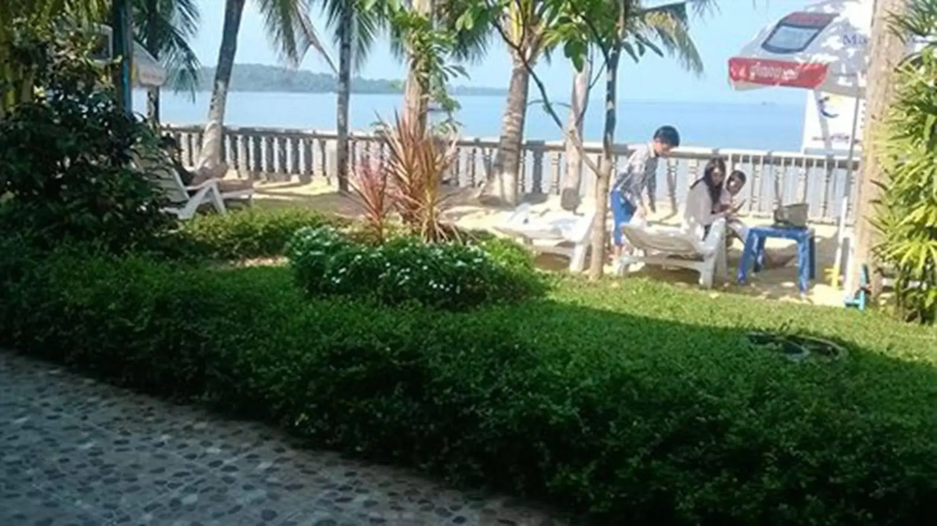 Golden Sea Beach Hotel