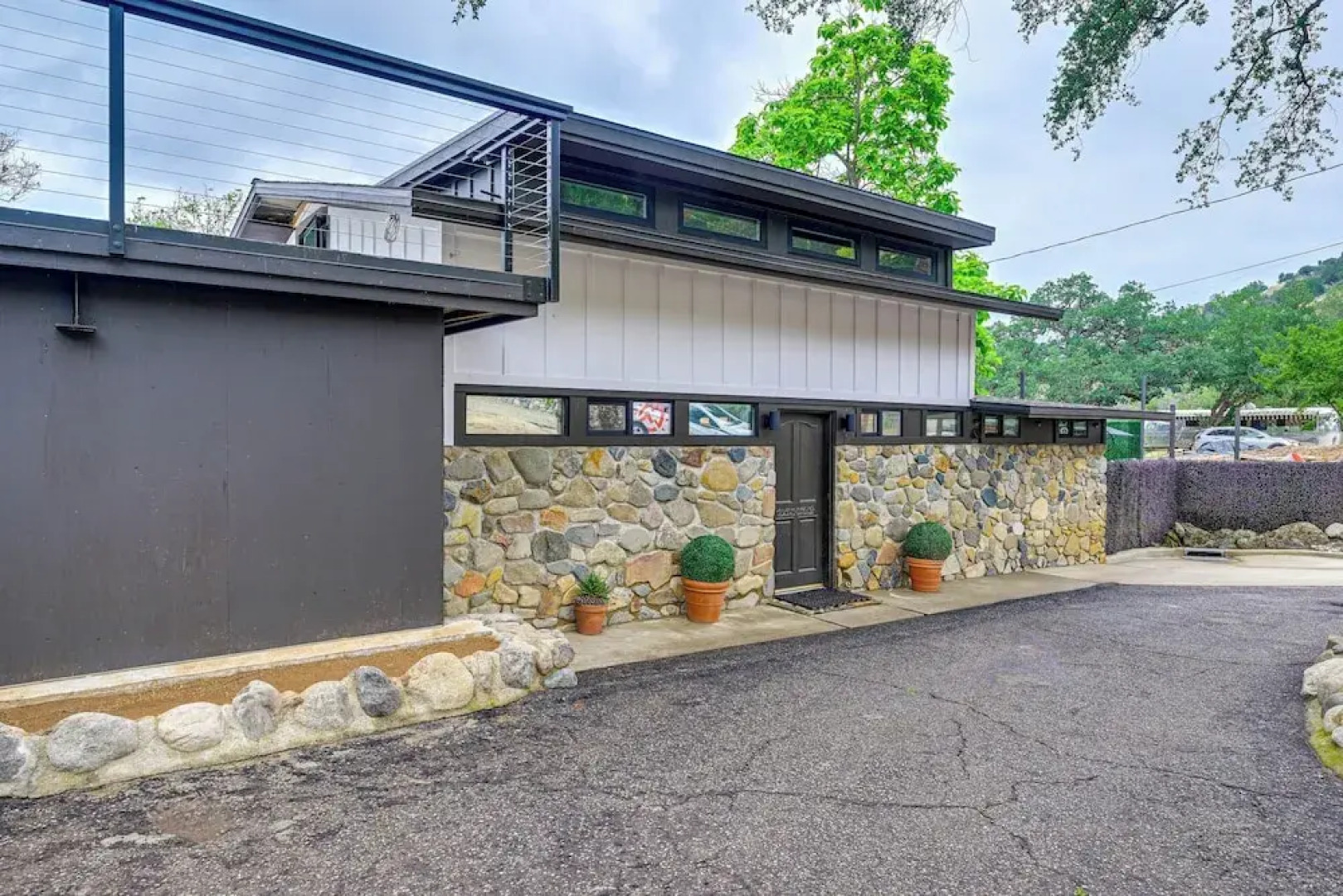 Updated Three Rivers Vacation Rental w/ Gas Grill