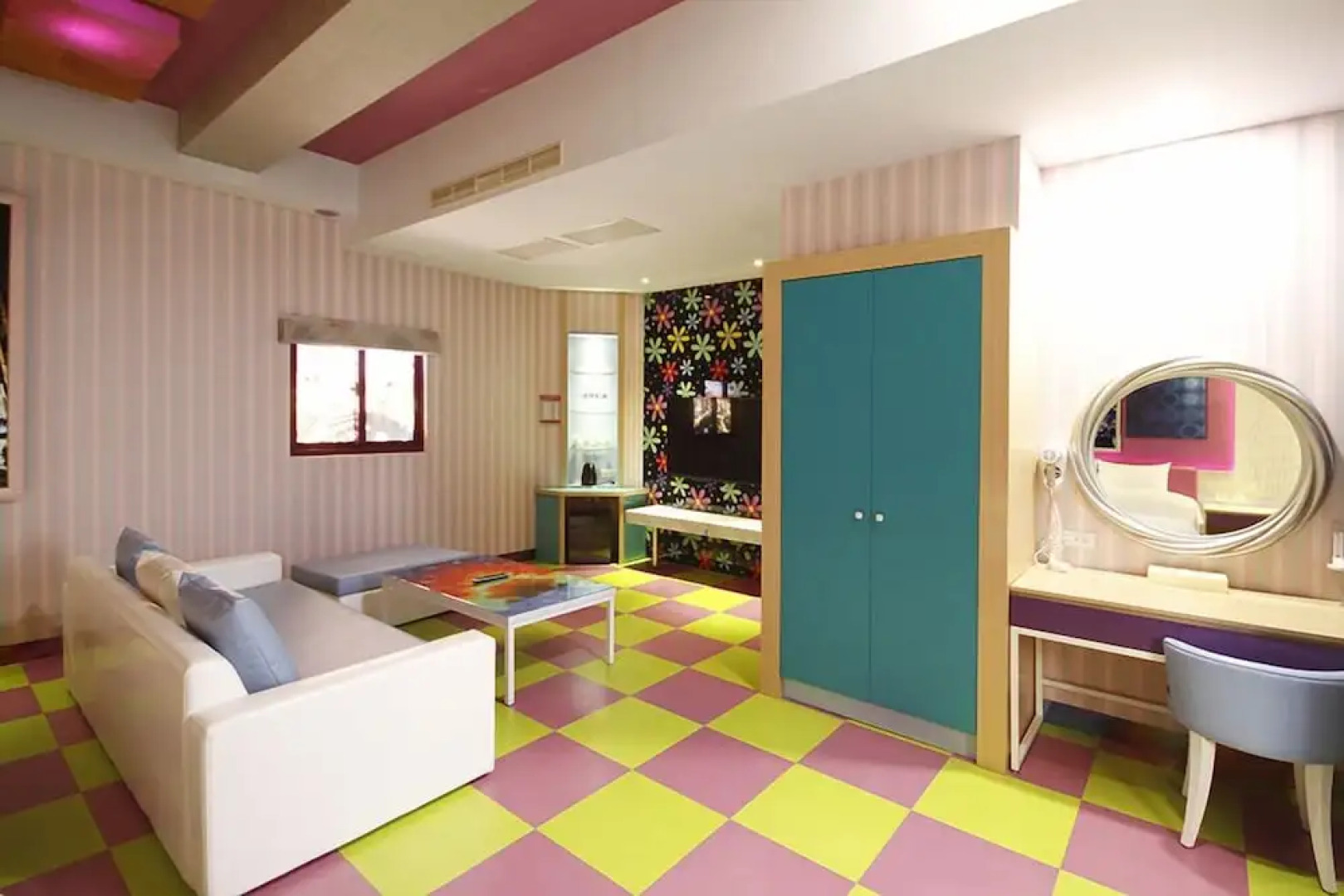 Chihpen City Art Hot Spring Hotel