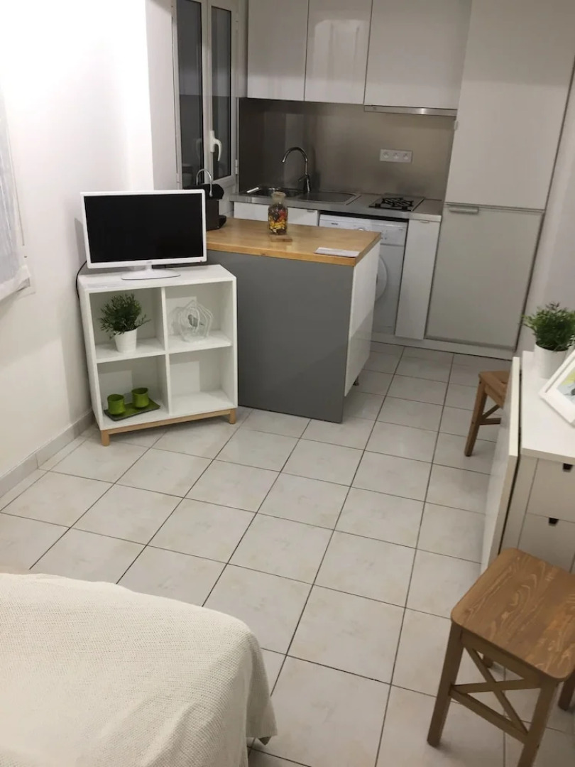 La Tanière de l'Ours Blanc Aubagne-Cassis-Aix en Provence