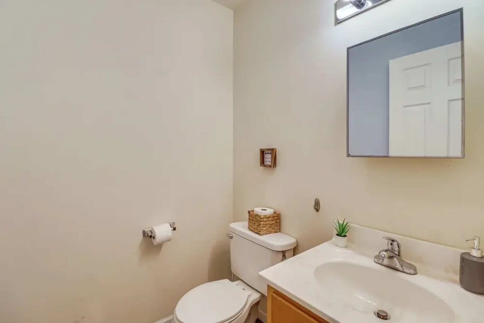 Family Retreat w/ 2 Game Rooms & Deck in Long Pond