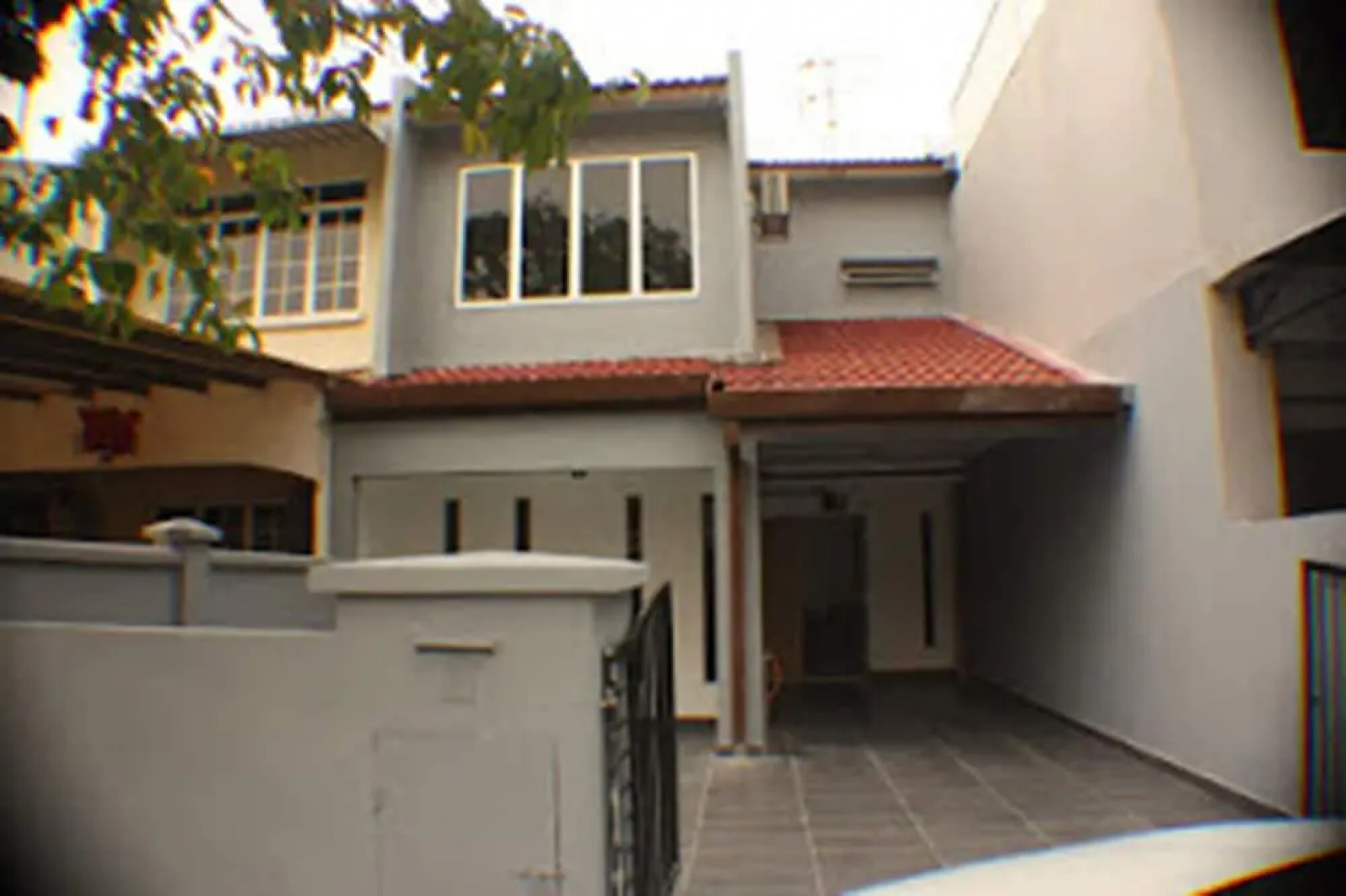 Teratai Homestay Taman Kinrara 2